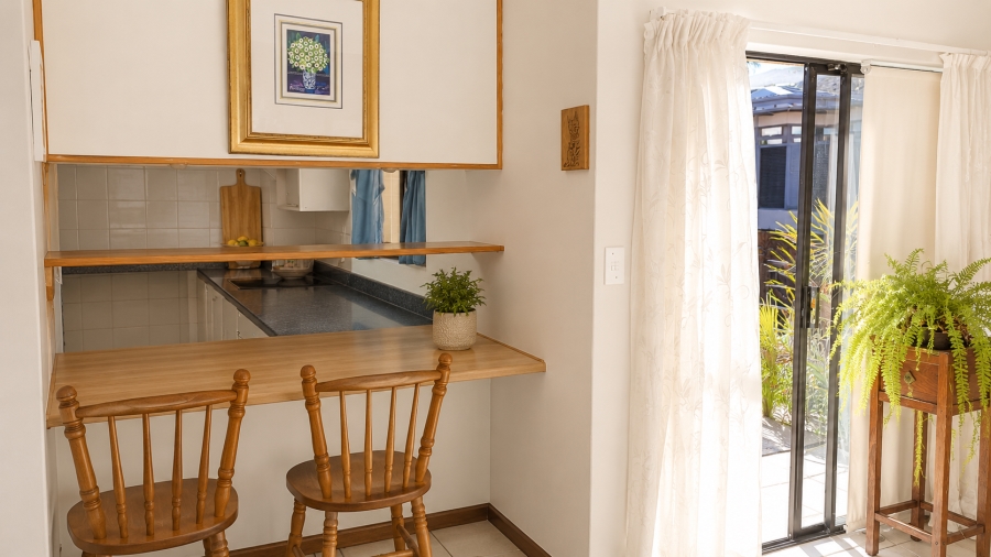 5 Bedroom Property for Sale in Outeniqua Strand Western Cape